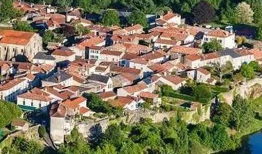 南部回乡建别墅为什么一定要选专业乡墅公司